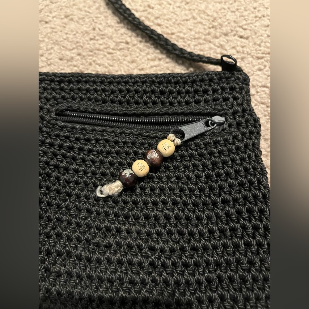 Small knitted crossbody